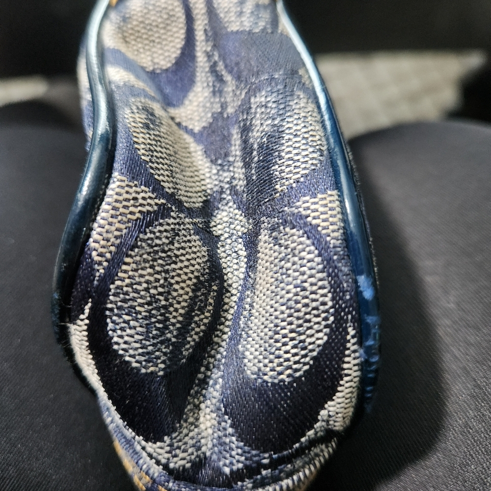 Coach Vintage Metallic Suede Signature Stripe Navy Demi - Picture 4 of 12
